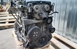 Двигатель без навесного для Mercedes-Benz C class 2006 года на фотографиях