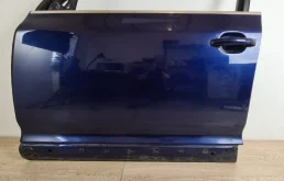 Дверь багажника для Volkswagen Touareg 2009 года на фотографиях