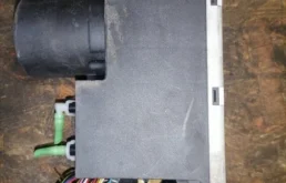 Компрессор центрального замка для Audi A4 на фотографиях