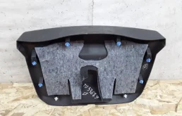 Обшивка двери багажника для Renault Duster на фотографиях