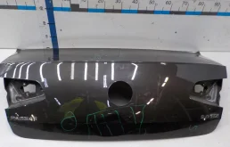 Дверь багажника для Volkswagen Passat 2016 года на фотографиях