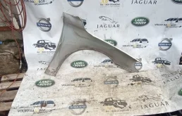 Крылья для Volvo S80 2015 года на фотографиях