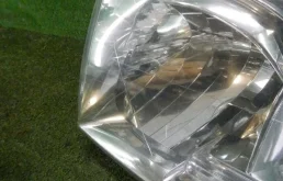 Фара ксенон левая для Toyota Land Cruiser 2009 года на фотографиях