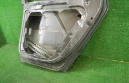 Дверь задняя правая для Volkswagen Passat 2012 года на фотографиях