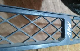 Бампер для Toyota RAV4 2004 года на фотографиях