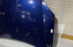 Капот для Volkswagen Jetta 2007 года на фотографиях