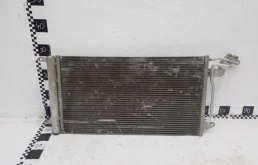 Радиатор кондиционера для Skoda Rapid 2018 года на фотографиях