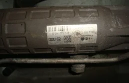 Рулевая рейка для Audi A6 2005 года на фотографиях