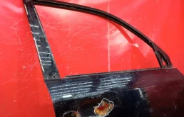 Дверь передняя правая для Toyota Land Cruiser 2014 года на фотографиях