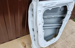 Двери для Hyundai Tucson 2015 года на фотографиях