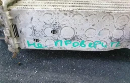 Интеркулер левый для Audi Q8 на фотографиях