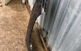 Крыло правое для Toyota Land Cruiser 2020 года на фотографиях