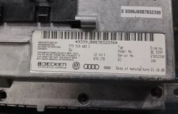 Монитор приборной панели для Audi A4 2011 года на фотографиях