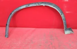Расширитель арок передний правый для Nissan X-Trail 2008 года на фотографиях