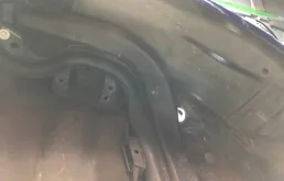 Заднее правое крыло для Skoda Octavia 2009 года на фотографиях