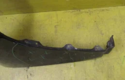 Крыло правое для Toyota Land Cruiser 2020 года на фотографиях