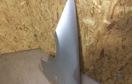 Крылья для BMW 3er 2006 года на фотографиях