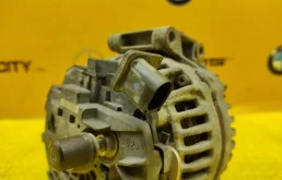 Генератор для Mercedes-Benz C class 2010 года на фотографиях