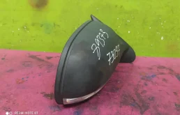 Зеркало боковое правое для Skoda Octavia 2009 года на фотографиях