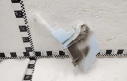 Бачок стеклоомывателя передний для Hyundai Tucson 2015 года на фотографиях