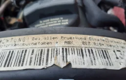 Двигатель для Audi A6 1996 года на фотографиях