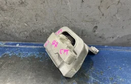 Подушка двигателя передняя правая верхняя для Skoda Octavia 2019 года на фотографиях