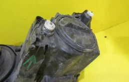 Фара правая для Volkswagen Tiguan 2012 года на фотографиях