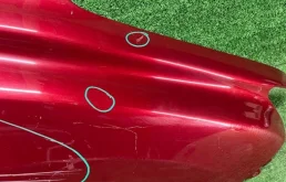 Крыло правое для Lexus RX 2009 года на фотографиях