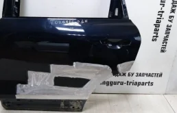 Дверь задняя левая для Volkswagen Touareg 2017 года на фотографиях