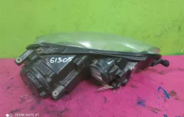 Фара левая для Volkswagen Jetta 2009 года на фотографиях