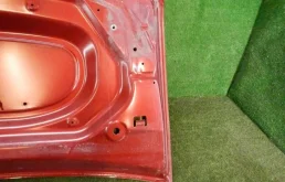 Капот для Renault Logan 2006 года на фотографиях