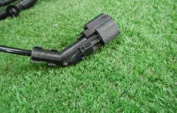 Уплотнитель передней правой двери для Ford Transit 2013 года на фотографиях