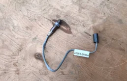 Лямбда-зонд (верхний) для Nissan Teana на фотографиях