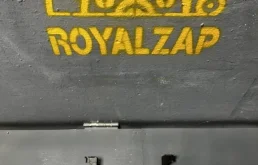 Фиксатор стойки капота для Mercedes-Benz GLK class на фотографиях