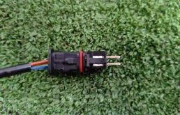 Опора двигателя передняя левая верхняя для Mercedes-Benz GL class 2016 года на фотографиях