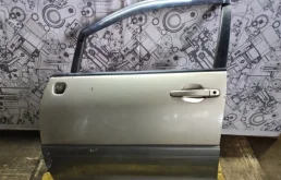 Дверь передняя левая для Lexus RX 2001 года на фотографиях