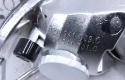 Противотуманка (ПТФ) передняя левая для Skoda Octavia 2012 года на фотографиях