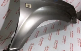 Крыло правое для Nissan X-Trail 2000 года на фотографиях