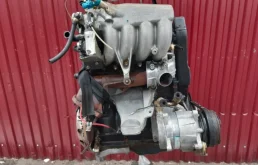 Двигатель для Audi A6 1996 года на фотографиях