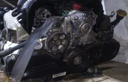 Двигатель для Subaru Legacy 2008 года на фотографиях
