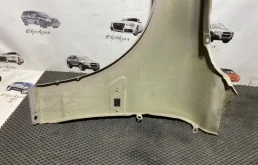 Крыло правое для Volvo S80 2005 года на фотографиях