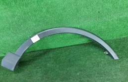 Расширитель арок передний правый для Toyota RAV4 2018 года на фотографиях