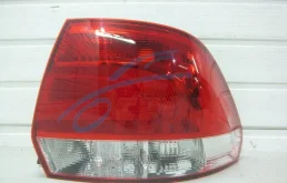 Фонарь правый для Volkswagen Polo 2010 года на фотографиях