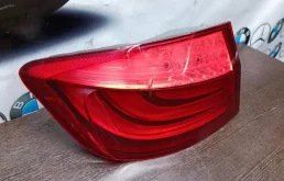 Фонарь внутренний левый для BMW 5er 2014 года на фотографиях