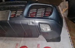 Бампер передний для Porsche Cayenne 2002 года на фотографиях