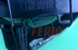 Фонарь левый для Volkswagen Polo 2013 года на фотографиях