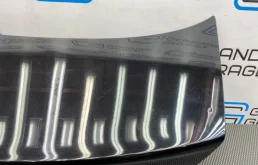 Крышка багажника для Mercedes-Benz C class 2005 года на фотографиях