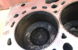 Двигатель без навесного для BMW 5er 2019 года на фотографиях