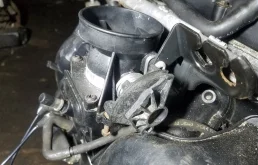 Дроссельная заслонка для Ford Focus 2000 года на фотографиях