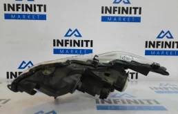 Фара правая для Nissan Teana 2018 года на фотографиях